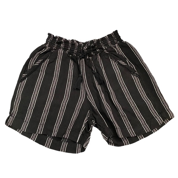 Briggs Black White Shorts Tasseled Drawstring High Rise Pockets Small S - Picture 1 of 16